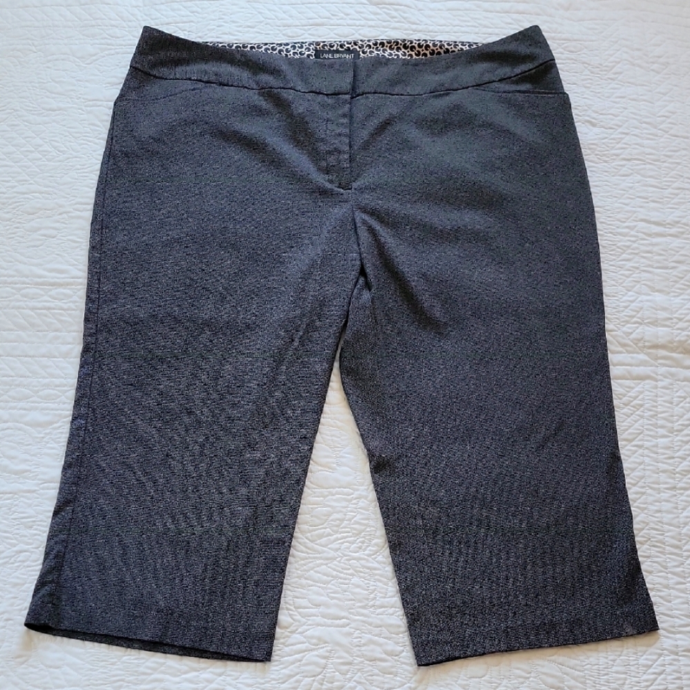 Lane Bryant Womens Textured Black/Gray Capri Pants Classic Style Plus Size 24